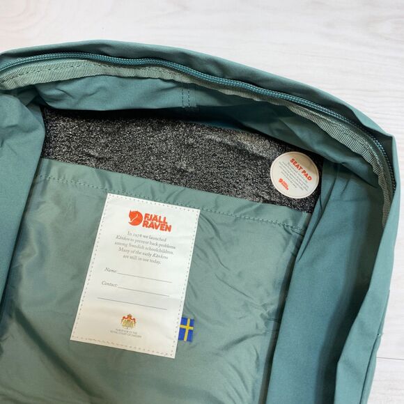FJALLRAVEN Kanken Backpack Mini Frost Green-Confetti Pattern Seat Pad - Picture 4 of 6